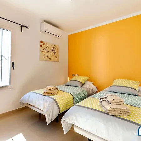 Villa Lovely 3-bed With Studio In Playa Blanca